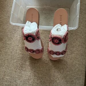 Jack Rogers Pink and Black Slip-On Sandals